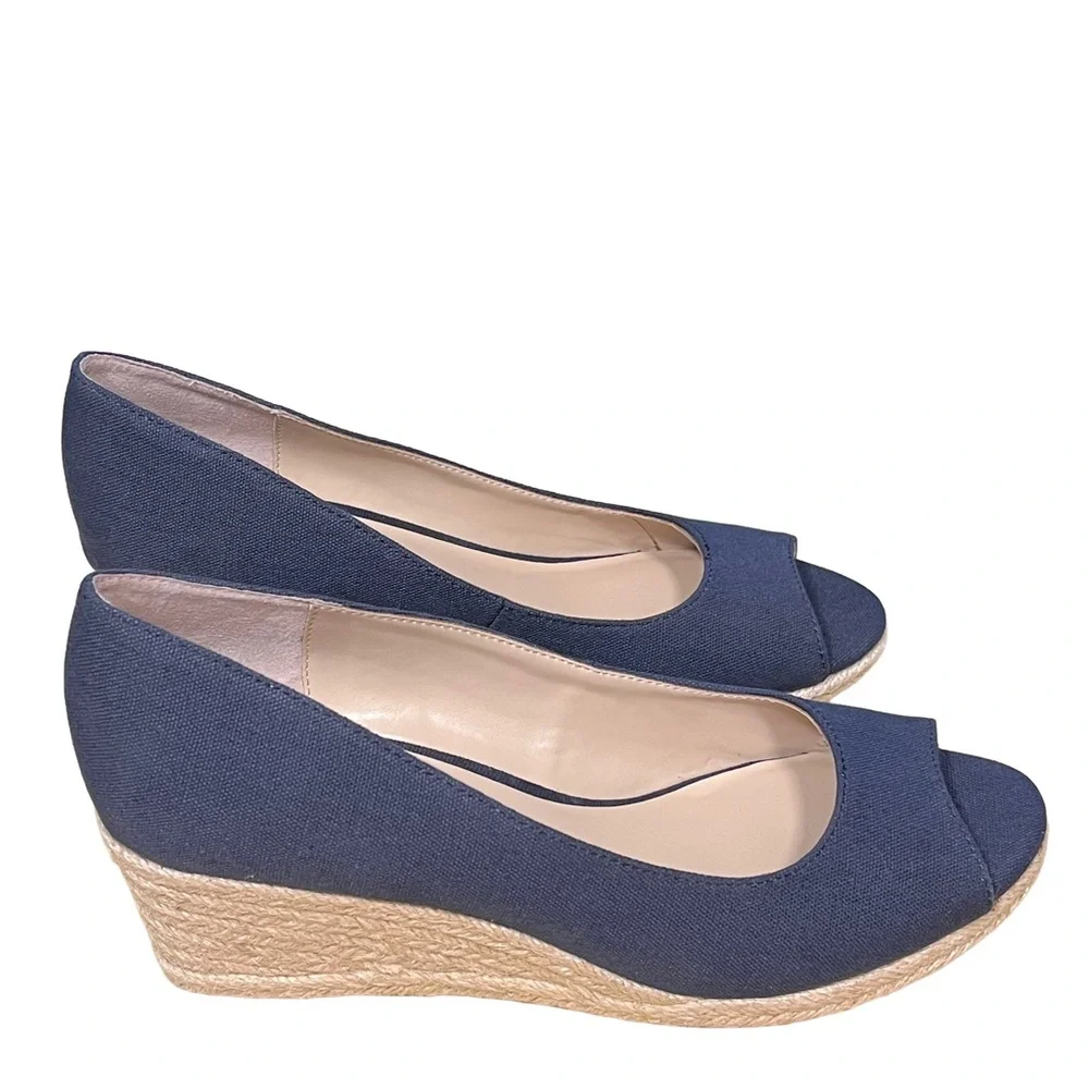 NEW Bandolino Women Navy Blue Fabric Nuri Sz 9 Espadrille Wedge Heel